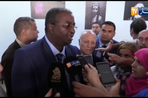 وزير السياحة يحث أصحاب الفنادق الخواص على تكوين واعادة تأهيل إطاراتها
