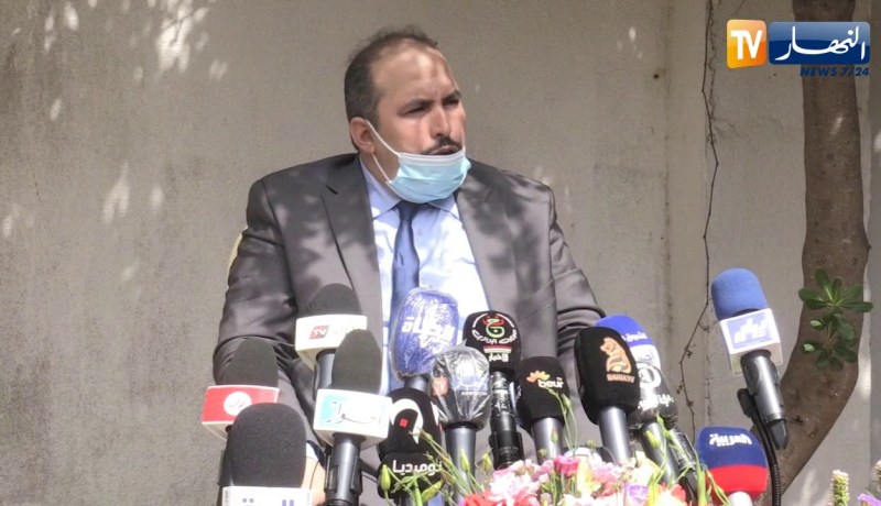 بعجي أبو الفضل: حزب جبهة التحرير الوطني لا تنسى القضايا التحررية.. فلسطين والصحراء الغربية خط أحمر