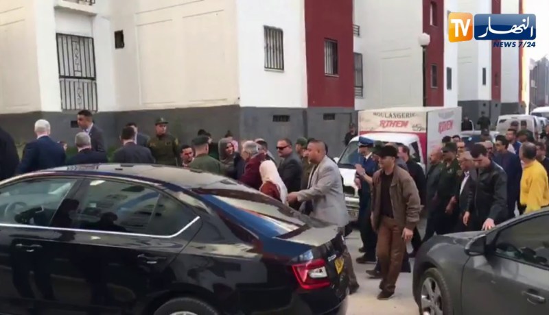 والي العاصمة يتفقد السكانات الجديدة بأولاد فايت التي تم فيها ترحيل 81 عائلة من القصبة
