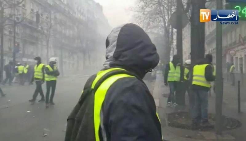 تظاهرات لأصحاب “السترات الصفراء” بباريس