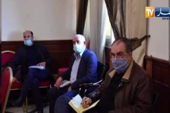 وزير الفلاحة يجتمع بأعضاء المجلس الوطني المهني المشترك لشعبة الدواجن