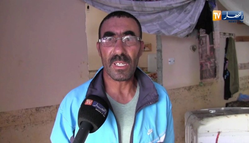 سوق أهراس/ السيول تغمر مـأوى “عمي علي” وتحول حياته إلى مأساة