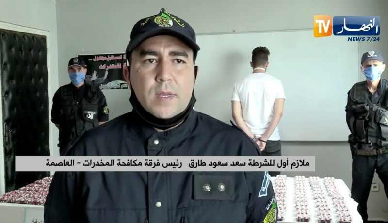 توقــيف شخصين وحجز 10 ألاف قرص مهلـ.ـوس بالعاصمة