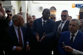 وزير السياحة و الصناعة التقليدية يصل الى ولاية معسكر