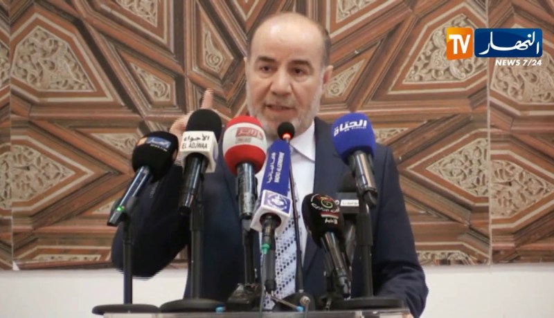 دين/ وزير الشؤون الدينية والأوقاف في أوّل لقاء مع الأئمة بدار الإمام