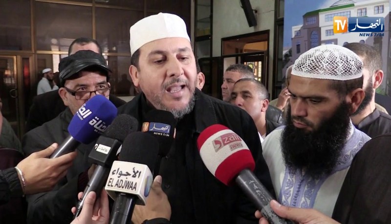 رئيس نقابة الأئمة: “نطالب من الوزير الجديد الإستقالة من حكومة مرفوضة شعبيا”