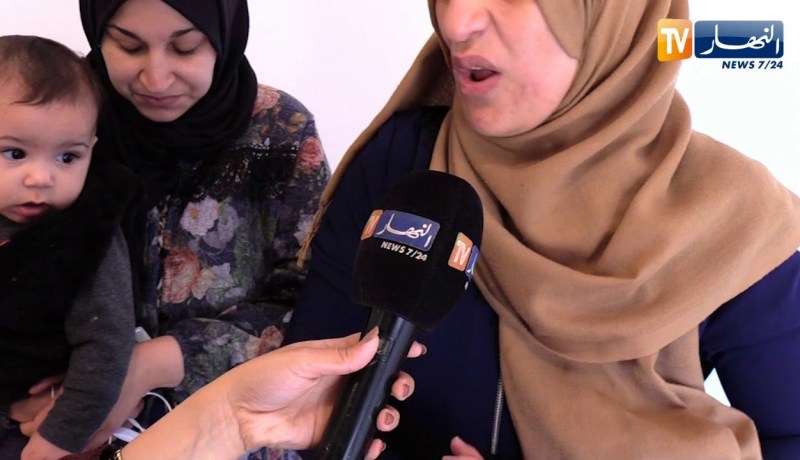 أخت أحد ضحايا انهيار بناية بالقصبة…تبكي بحرقة ..مانيش فرحانة..علاش معطيتوناش الدار من قبل