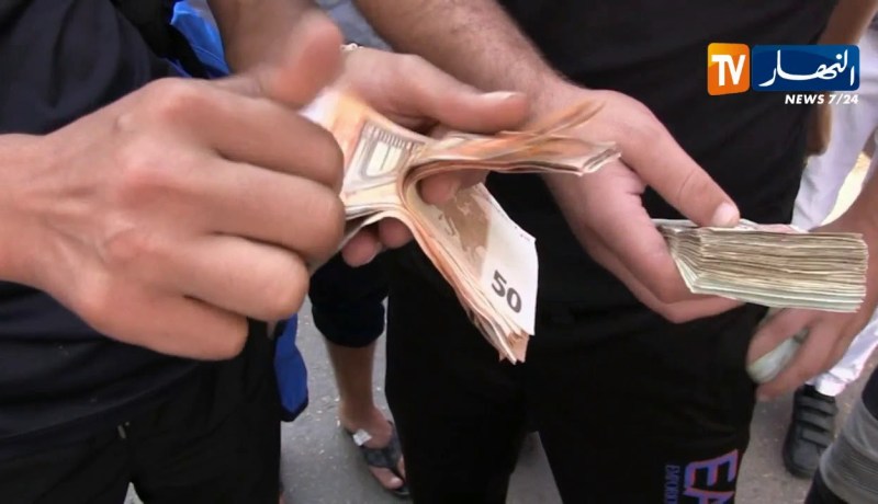 100 أورو يساوي 20 ألف و500 دج..  الأورو يرتفع تدريجيا