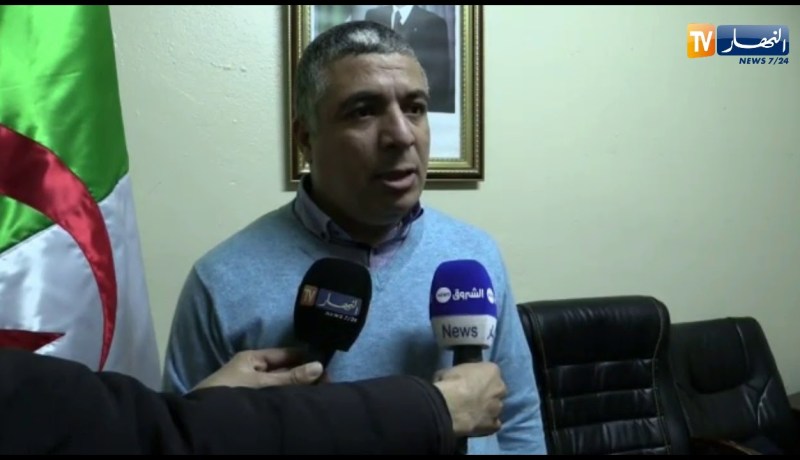 رئيس دائرة مغنية يرد على مطالب المقصيين من السكن..”كاين لجنة تحقيق ولي عندوا حق يديه”