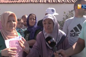 أصحاب السكنات الهشة بمعسكر يحتجون أمام مقر الولاية لترحيلهم قبل فوات الأوان