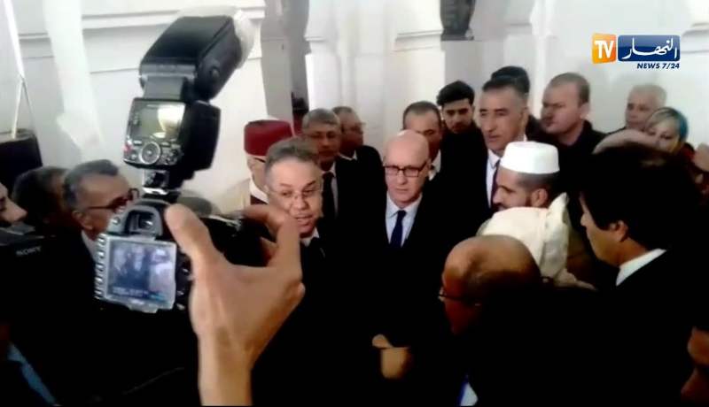 تلمسان: وزير السكن يزور الجامع الكبير بندرومة