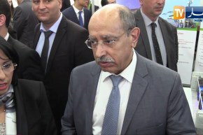 مؤسسة هواوي تعرض بالصالون محول للطاقة الشمسية لكي تصبح نظيفة قابلة للاستعمال