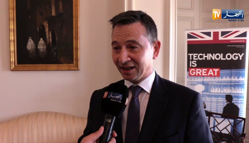 سفير بريطانيا: “نرحب بالجزائريين في بريطانيا ونظام التأشيرة لدينا يعتمد على المعلومات الشخصية”