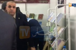 سيلا 2018/ تشميع الجناح الإيراني بسبب كتب شيعية منافية للقانون الجزائري