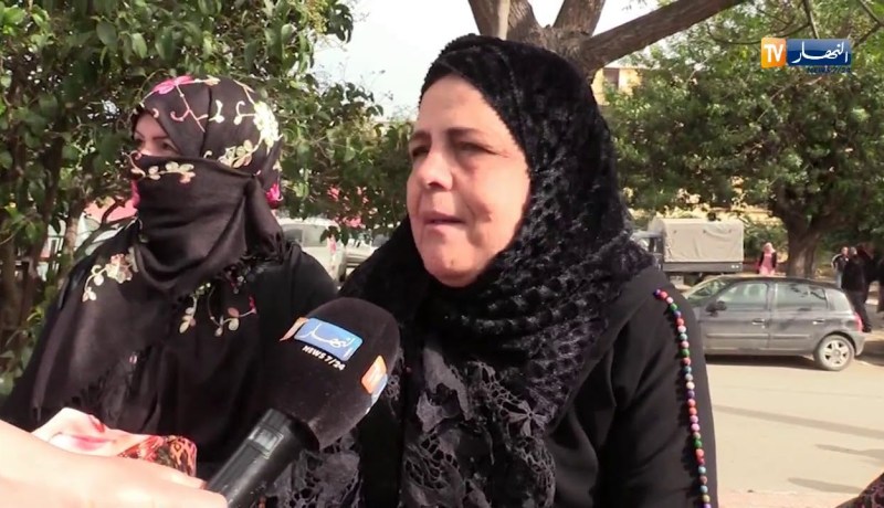 مجتمع:”سوڨ النسا” بالحراش.. نساء تكافحن بحثا عن لقمة العيش