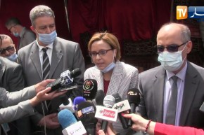 سكيكدة: زيارة عمل وتفقد لوزيرة التضامن الوطني والأسرة وقضايا المرأة للولاية