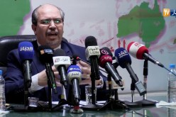محمد عيسى: “هناك من يريد إحباط معنويات الجزائريين بالأفكار الكاذبة”