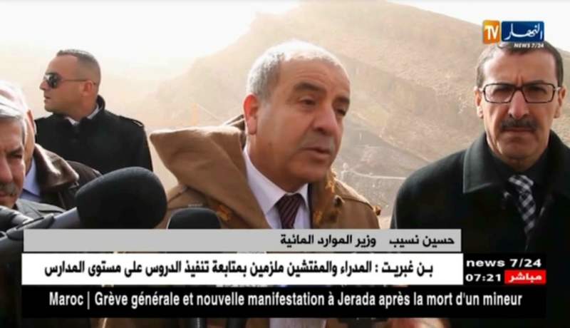 الأغواط / وزير الموارد المائية  يعطي إشارة إنطلاق عمل سد سكلافة