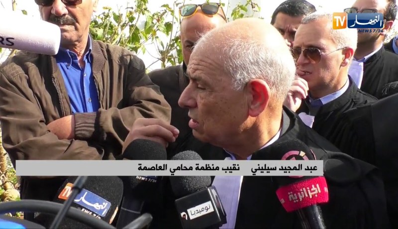 العاصمة: مسيرة سلمية لأصحاب الجبة السوداء إلى مقر المجلس الدستدوري