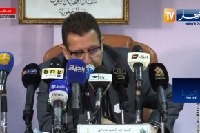 العاصمة: وزير الفلاحة يشرف على تكريم الفائزين في المسابقة الوطنية لأفضل زيت زيتون