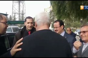 زيارة فجائية لوزير البريد والمواصلات للبليدة وتفقده  لمراكز البريد وإتصالات الجزائر دون تغطية أمنية