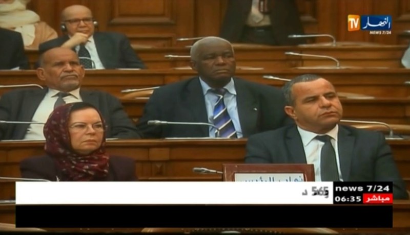 مختار حسبلاوي: ضرورة تعاون المؤسسات الإستشفائية العمومية نفسها والعمومية و الخاصة