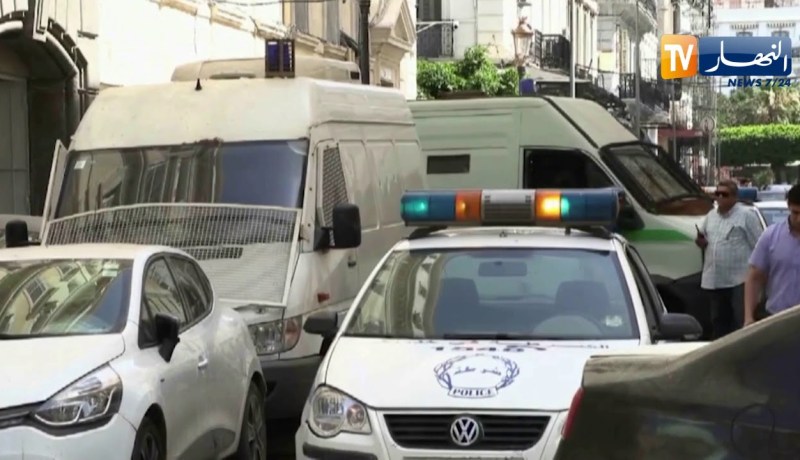 محكمة سيدي أمحمد: وكيل الجمهورية يلتمس عقوبات متفاوتة في حق المتورطين في ملف المحافظين العقاريين
