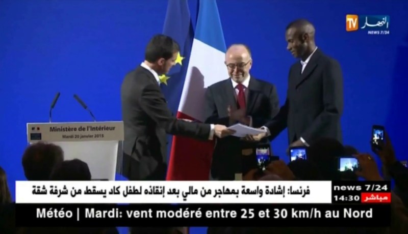 فرنسا: مهاجر “بطل” ينقذ طفلا على غرار “سبايدرمان” وماكرون يمنحه الجنسية