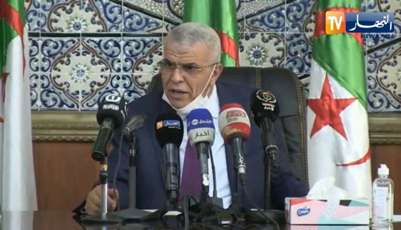 والي سطيف: اي مواطن لا يرتدي كمامة سيتم تغريمه