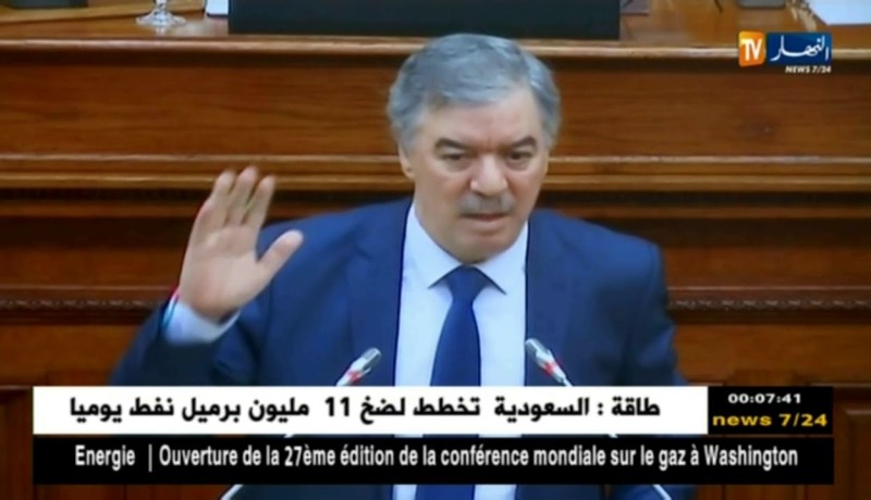 الطاهر حجار: مجمع اللغة الأمازيغية يعكف على دراسة كيفية كتابة اللغة