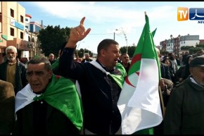 مسيرة داعمة للجيش و الإنتخابات بالطارف