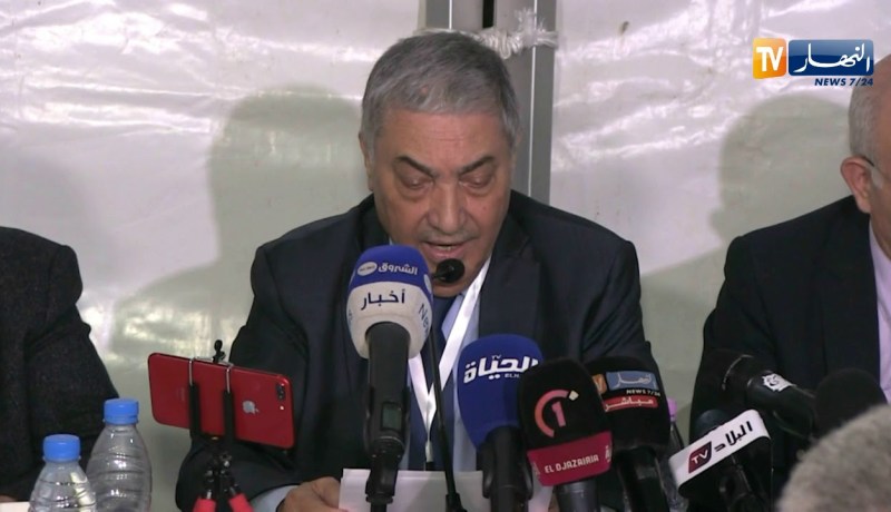 سياسة: إستمرار وتوسيع الحراك الشعبي.. أبرز ما خلص إليه لقاء المعارضة الرابع