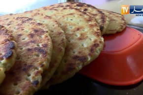 مجتمع: الكسرة و اللبن تستقطب الزبائن بمحل عمي جمال