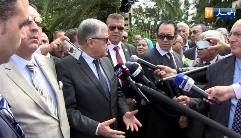 قيطوني: خلوا البريفي يخدم