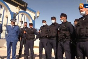 الوادي/ مصالح الأمن في حملة تعقيم للأحياء والساحات العمومية