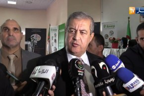 وزير الإتصال: “هناك نصوص قانونية ستتولى تنظيم السوق الإعلامية في الجزائر”