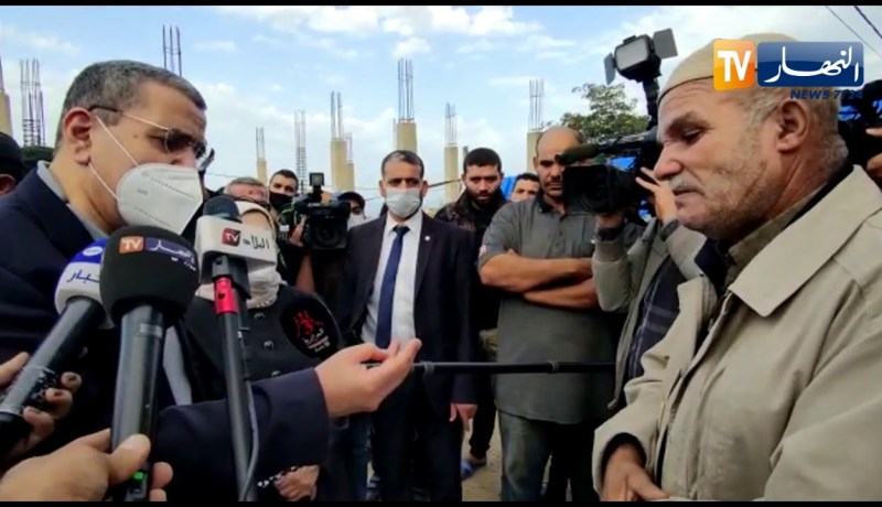 “الوزير الأول :” قسما بالله غير الناس لي حبو يكسرو المواطنين يخلصوها