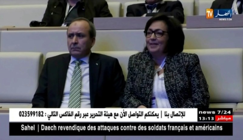 “حسبلاوي” يجتمع مع مدراء الصحة.. لتّكفل بإنشغالات الأطباء المقيمين