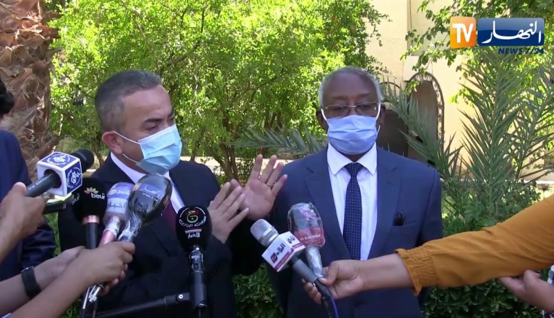 “وزير الموارد المائية  :” الترخيص للفلاحين من أجل فتح الآبار