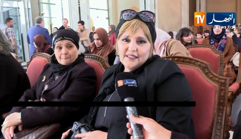 الفنانات الجزائريات  يكرمن بمناسبة اليوم العالمي للمرأة