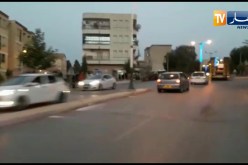 البويرة: الجزائريين يخرجون للشارع إحتفالا بتأهل الخضر للمربع الذهبي