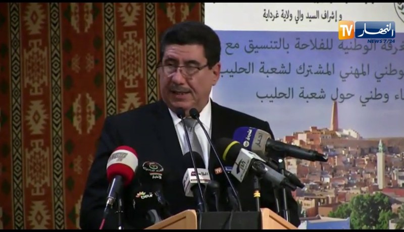 وزير الفلاحة: تضاعف جمع الحليب إلى 845 مليون لتر بنسبة 33 بالمائة من إجمال الإنتاج الوطني”