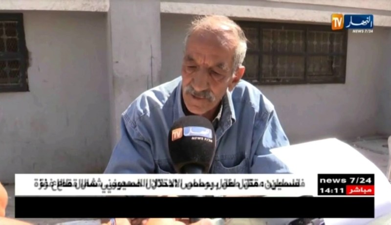 سيدي بلعباس : عمي ميلود يتخذ من آلة الراقنة قوته اليومي لسنوات عديدة