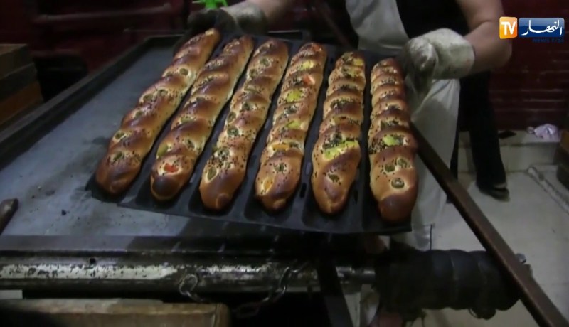 برج بوعريريج: آخر المخابز التقليدية.. مقصد للصائمين منذ 80 سنة