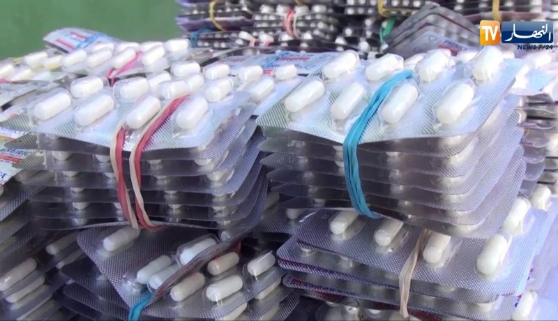 ميلة: حجز 23399 قرص مهلوس في عملية نوعية للدرك الوطني