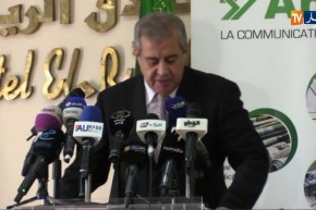 وزير الإتصال :” سجلنا محاولات لزرع الفتن في مواقع التواصل الإجتماعي من طرف أعداء الشعب”