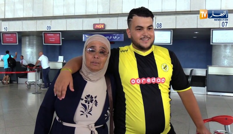 مجتمع/ بعد معاناة مع المرض..”وسيم” يسافر إلى تركيا لتلقي العلاج