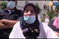 البويرة: عمال مستشفى سور الغزلان في وقفة تضامنية بعد وفاة ممرضة حامل في شهرها السادس بفيروس كورونا