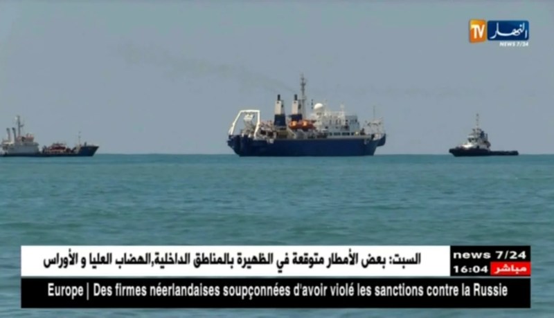 وصول الباخرة المكلفة بوضع كابل الإنترنت البحري بين العاصمة ووهران