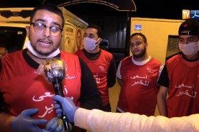 مجموعة أسعى للخير..تقدم وجبات ساخنة للأطباء في المستشفيات